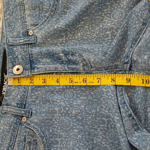 Jordache Skinny Crop Jeans 8 Blue Pattern - Picture 14 of 15